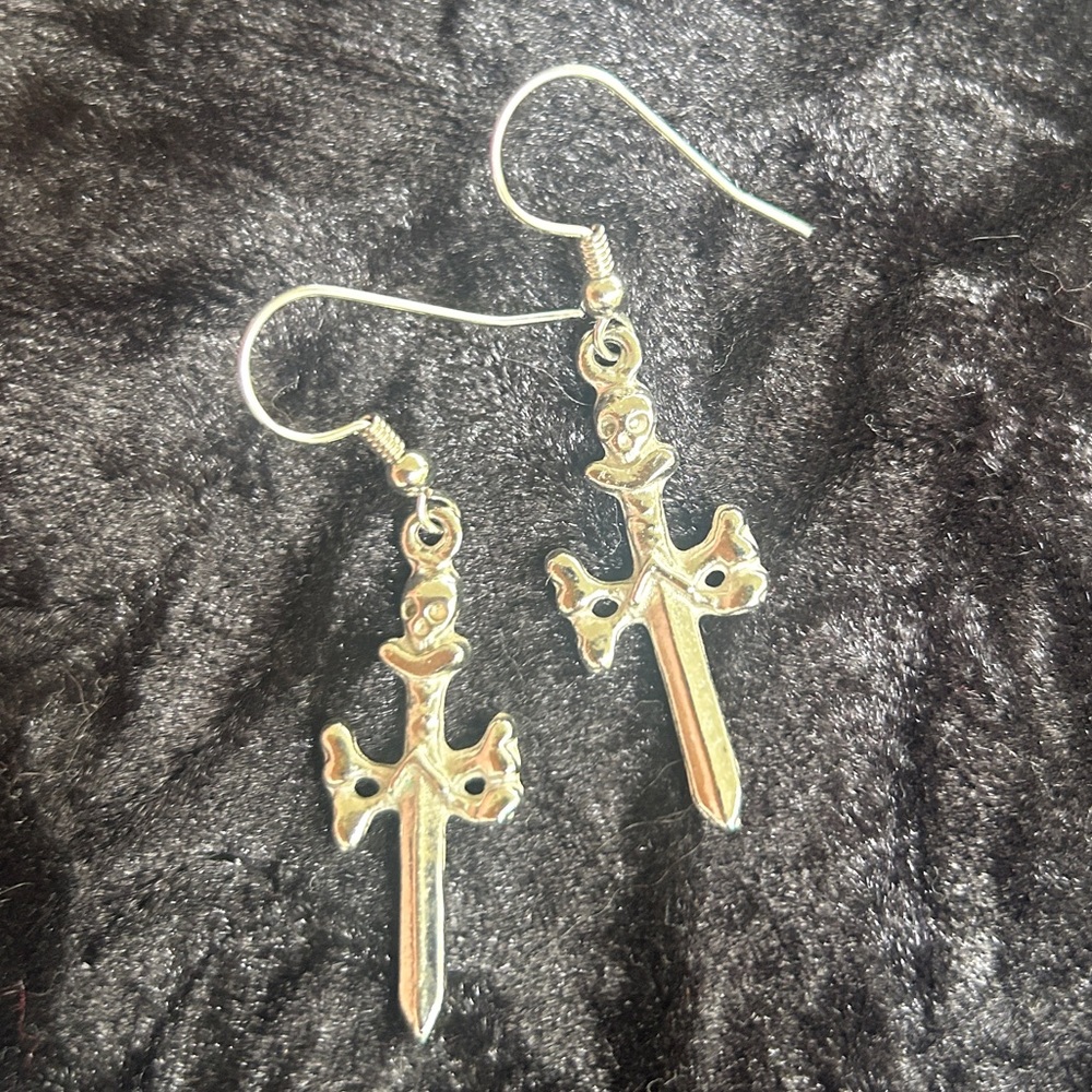 Silver Dagger Earrings from early 1980’s vintage skull and crossbones dagger